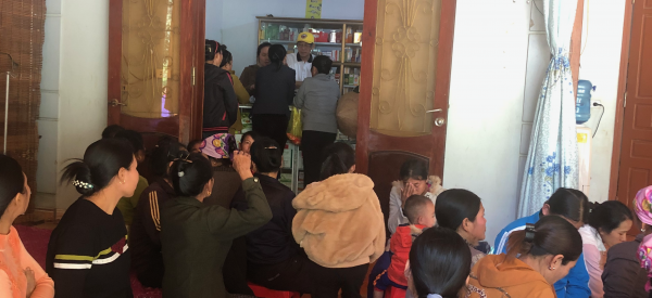 Tủ Thuốc Tình Thương Tủ Thuốc Tình Thương